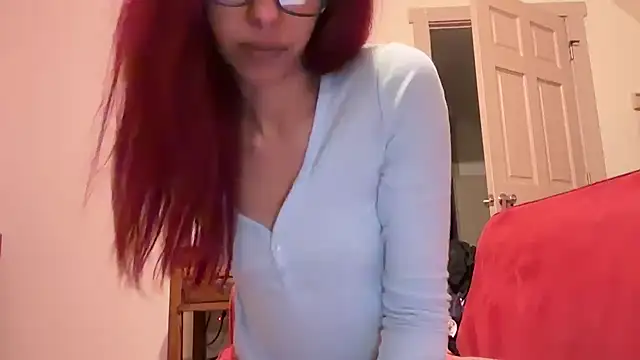 Snapshot of queendab626 chatting on 30, 12, 2024 queendab626 online show from 30, 12, 2024