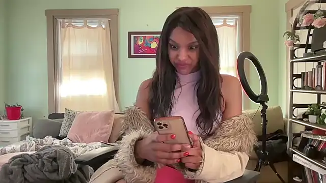 Snapshot of queendab626 chatting on 19, 3, 2025 queendab626 online show from 19, 3, 2025