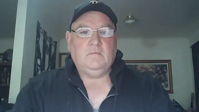 Snapshot of HOTANAL chatting on 3, 11, 2025 HOTANAL online show from 3, 11, 2025