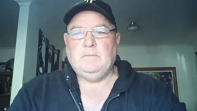 Snapshot of HOTANAL chatting on 19, 11, 2025 HOTANAL online show from 19, 11, 2025