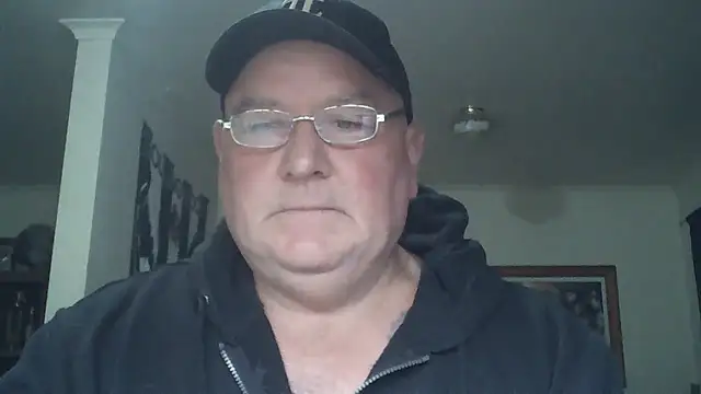 Snapshot of HOTANAL chatting on 25, 11, 2025 HOTANAL online show from 25, 11, 2025