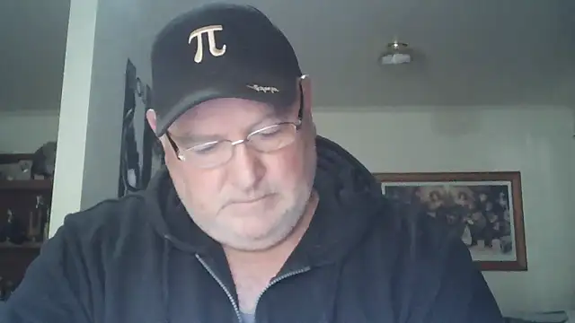 Snapshot of HOTANAL chatting on 30, 11, 2025 HOTANAL online show from 30, 11, 2025