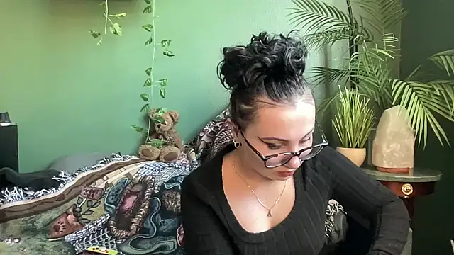 Snapshot of sweetandwet_daddy chatting on 4, 10, 2025 sweetandwet daddy online show from 4, 10, 2025