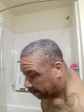 yellowwetfox online show from 8, 2, 2026