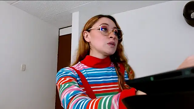 Snapshot of Juls_winter_ chatting on 13, 3, 2026 Juls winter online show from 13, 3, 2026