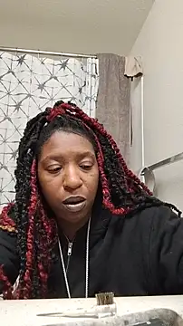 markquanna online show from 12, 11, 2025