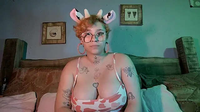 Snapshot of Lilmuh_ chatting on 29, 1, 2025 Lilmuh online show from 29, 1, 2025