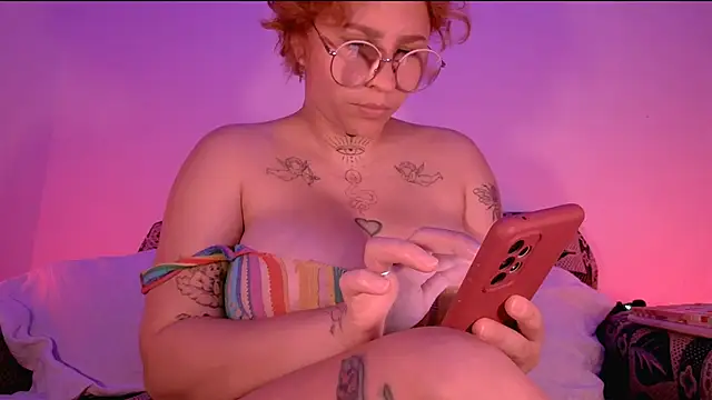 Snapshot of Lilmuh_ chatting on 21, 9, 2025 Lilmuh online show from 21, 9, 2025