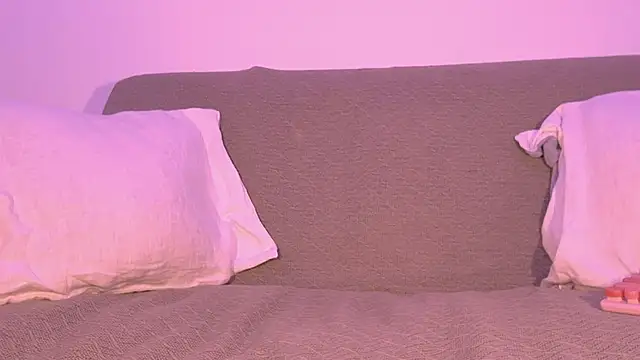 Snapshot of Lilmuh_ chatting on 29, 10, 2025 Lilmuh online show from 29, 10, 2025