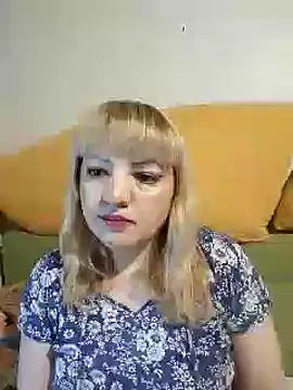 stefanyharper16 online show from 15, 9, 2025