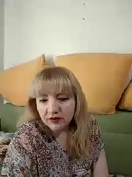 stefanyharper16 online show from 8, 10, 2025