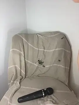 Snapshot of bonbonitaa chatting on 19, 10, 2025 bonbonitaa online show from 19, 10, 2025