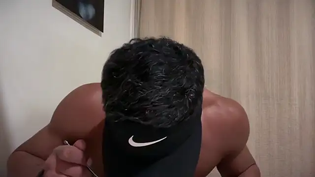 romeolovedark online show from 6, 3, 2026