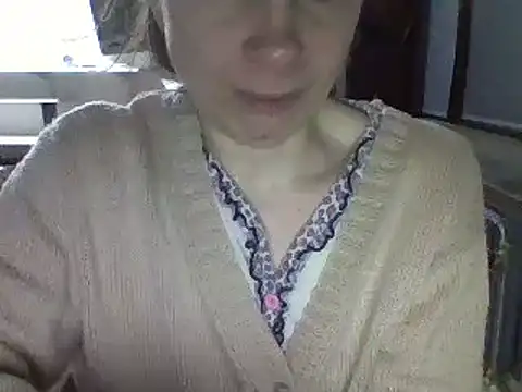 Moi Lina online show from 1, 1, 2025