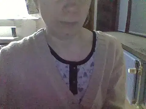 Moi Lina online show from 6, 2, 2025