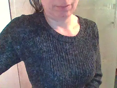 Moi Lina online show from 26, 10, 2025