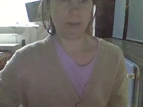 Moi Lina online show from 18, 11, 2025