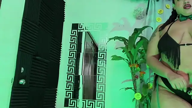 HannaMiillsxh online show from 19, 3, 2026