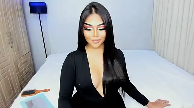 shantal r0mance online show from 5, 3, 2025