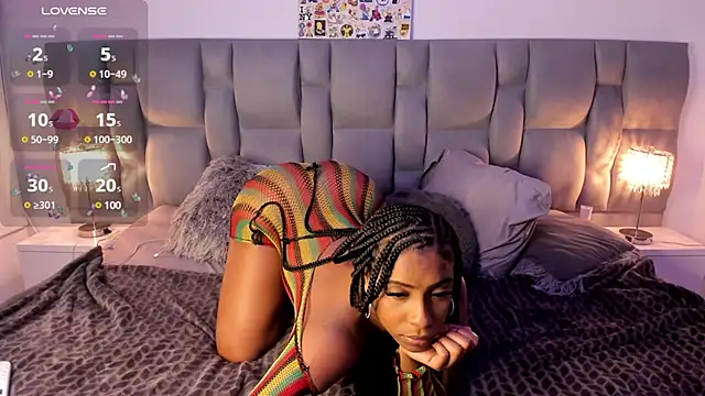 Nickytouse online show from 3, 12, 2024