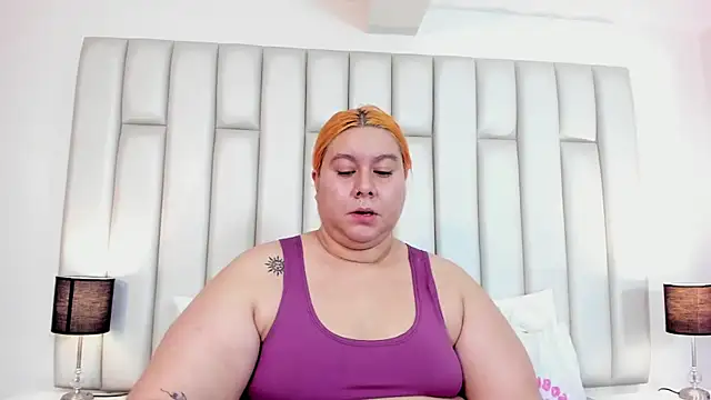 aandreaperez online show from 3, 3, 2025