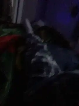 Hugetings online show from 17, 12, 2024