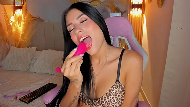 adda mancini online show from 16, 4, 2026