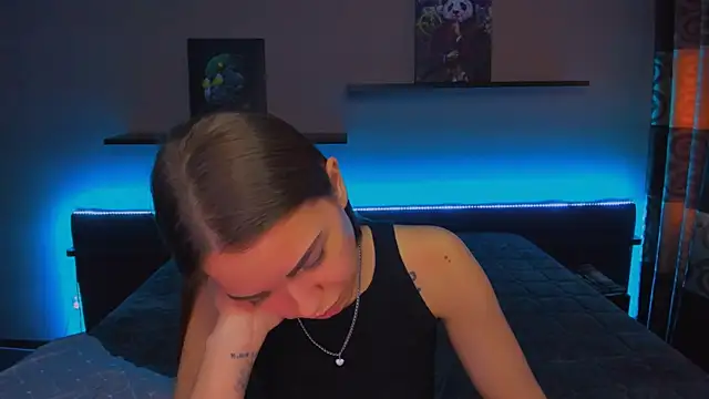 AlexaBarkley online show from 12, 2, 2025