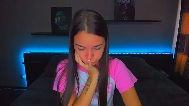 AlexaBarkley online show from 11, 9, 2025