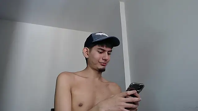 Snapshot of imdavo23 chatting on 1, 10, 2025 imdavo23 online show from 1, 10, 2025