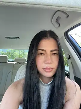Snapshot of clairewntr chatting on 24, 4, 2026 clairewntr online show from 24, 4, 2026