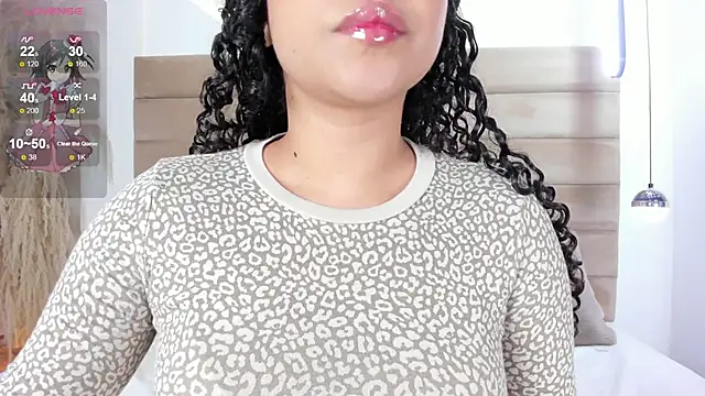 ValerieDiaz  online show from 21, 1, 2025