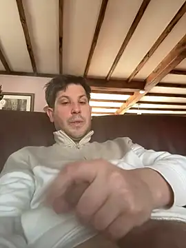 Snapshot of Taxidriver1988 chatting on 13, 5, 2026 Taxidriver1988 online show from 13, 5, 2026