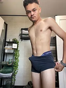 Snapshot of Yxngdiruss chatting on 2, 8, 2026 Yxngdiruss online show from 2, 8, 2026