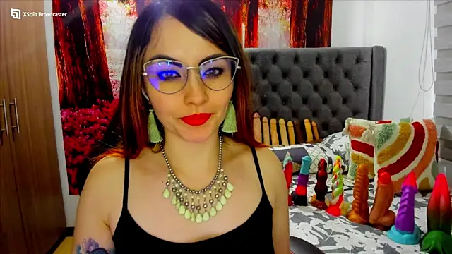 Snapshot of sofia23dirty chatting on 14, 1, 2025 sofia23dirty online show from 14, 1, 2025