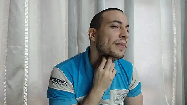 Armando 2002 online show from 25, 11, 2025