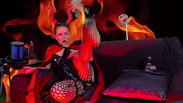 MistressSlut1 online show from 7, 3, 2026