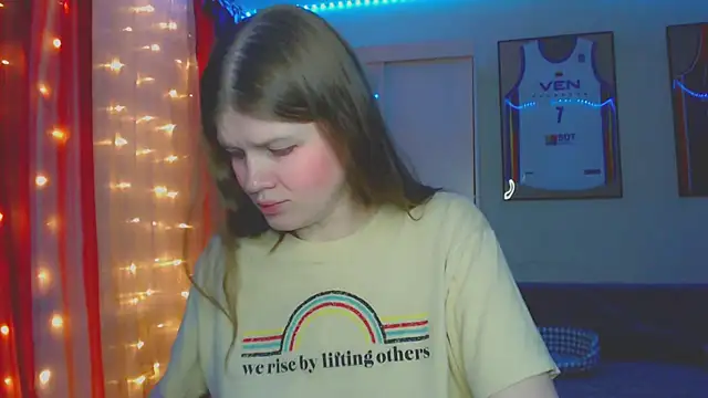 Snapshot of Klementa chatting on 19, 3, 2025 Klementa online show from 19, 3, 2025