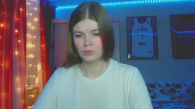 Snapshot of Klementa chatting on 8, 9, 2025 Klementa online show from 8, 9, 2025