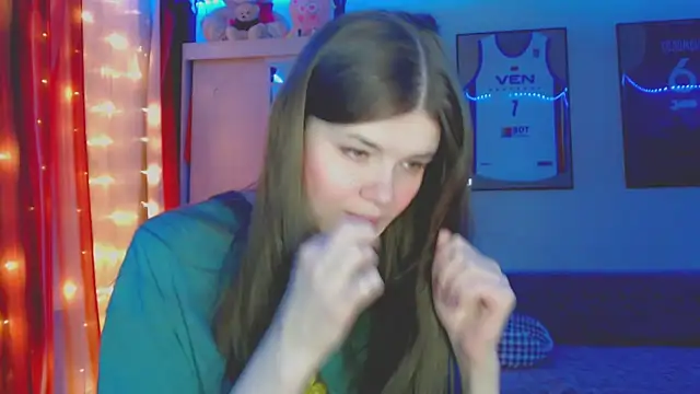 Snapshot of Klementa chatting on 2, 3, 2026 Klementa online show from 2, 3, 2026