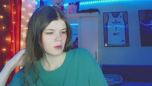 Snapshot of Klementa chatting on 3, 4, 2026 Klementa online show from 3, 4, 2026