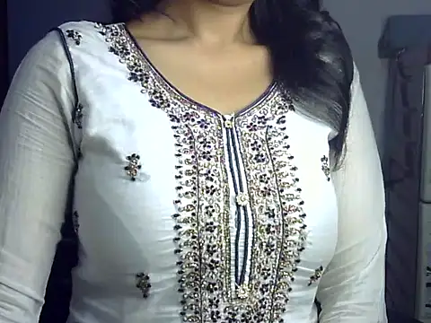 Snapshot of SiaraSiyA chatting on 11, 7, 2026 SiaraSiyA online show from 11, 7, 2026