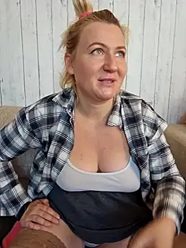 Marushka online show from 27, 9, 2025