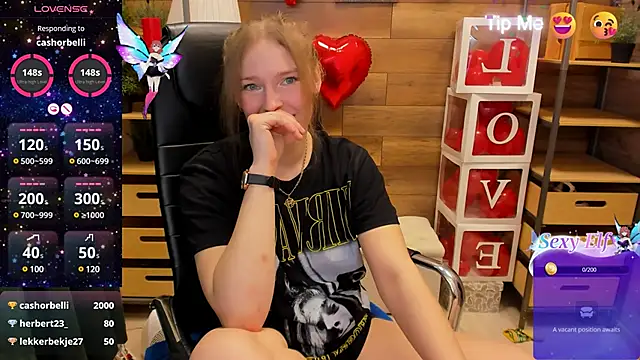  fiona Love online show from 11, 3, 2025