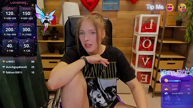  fiona Love online show from 19, 3, 2025