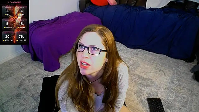 Snapshot of Scarlett_Gushes chatting on 27, 11, 2025 Scarlett Gushes online show from 27, 11, 2025