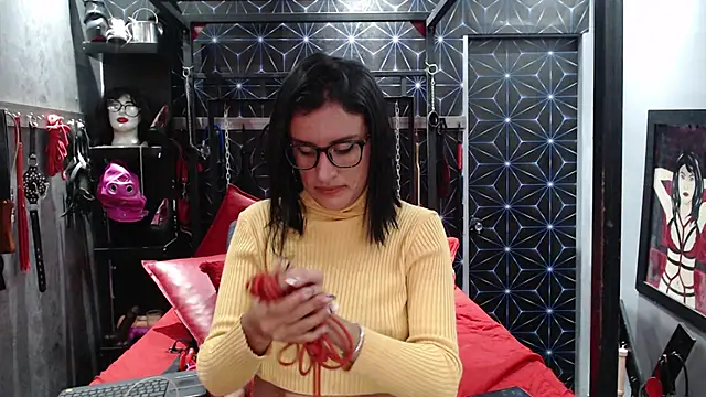 lorna cox bdsm online show from 6, 1, 2026