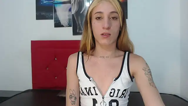 andreahhill online show from 21, 4, 2026