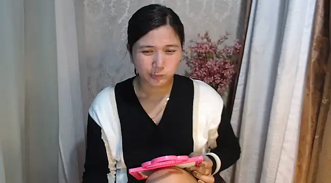 Snapshot of MS_Isabella_Snow92 chatting on 6, 2, 2025 MS Isabella Snow92 online show from 6, 2, 2025