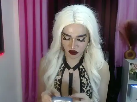 urcumgirl kendall online show from 28, 9, 2025